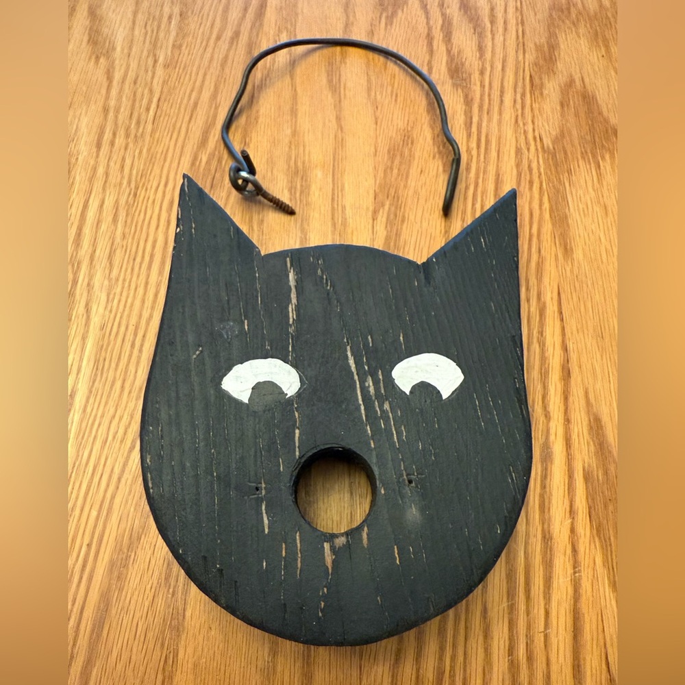 DIY Black Cat Wooden Bird House Front with Painted Eyes